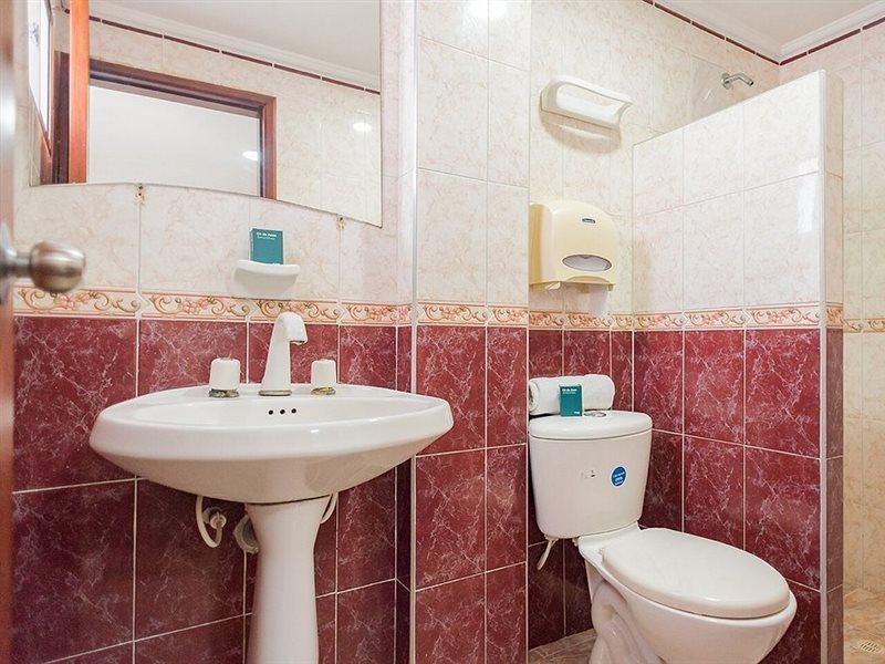 Hotel Rivera Del Mar Баранкила Екстериор снимка