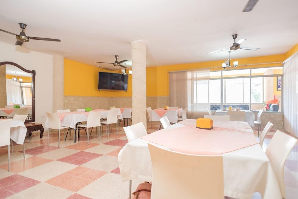 Hotel Rivera Del Mar Баранкила Екстериор снимка
