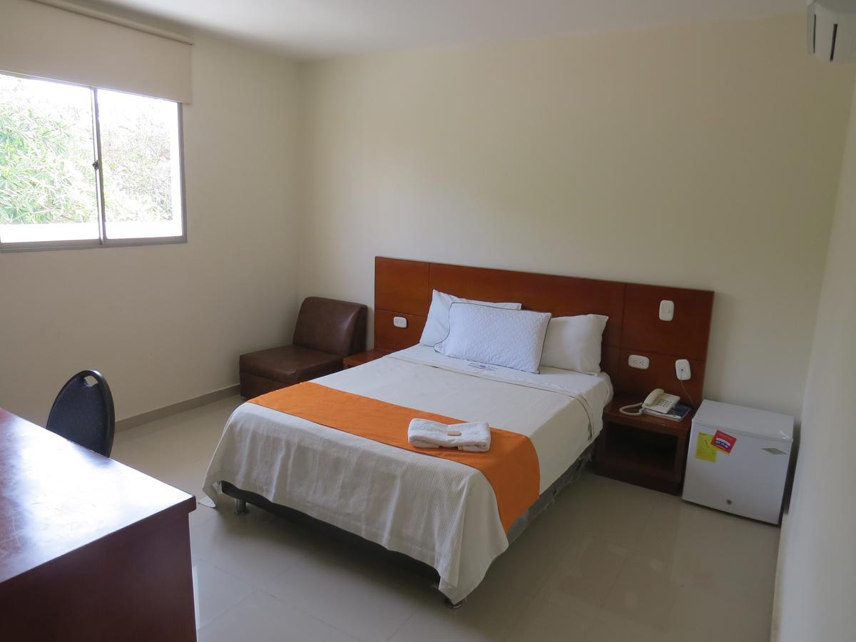 Hotel Rivera Del Mar Баранкила Екстериор снимка