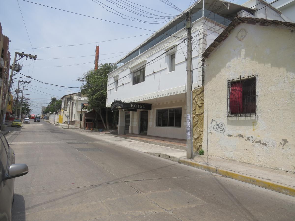 Hotel Rivera Del Mar Баранкила Екстериор снимка