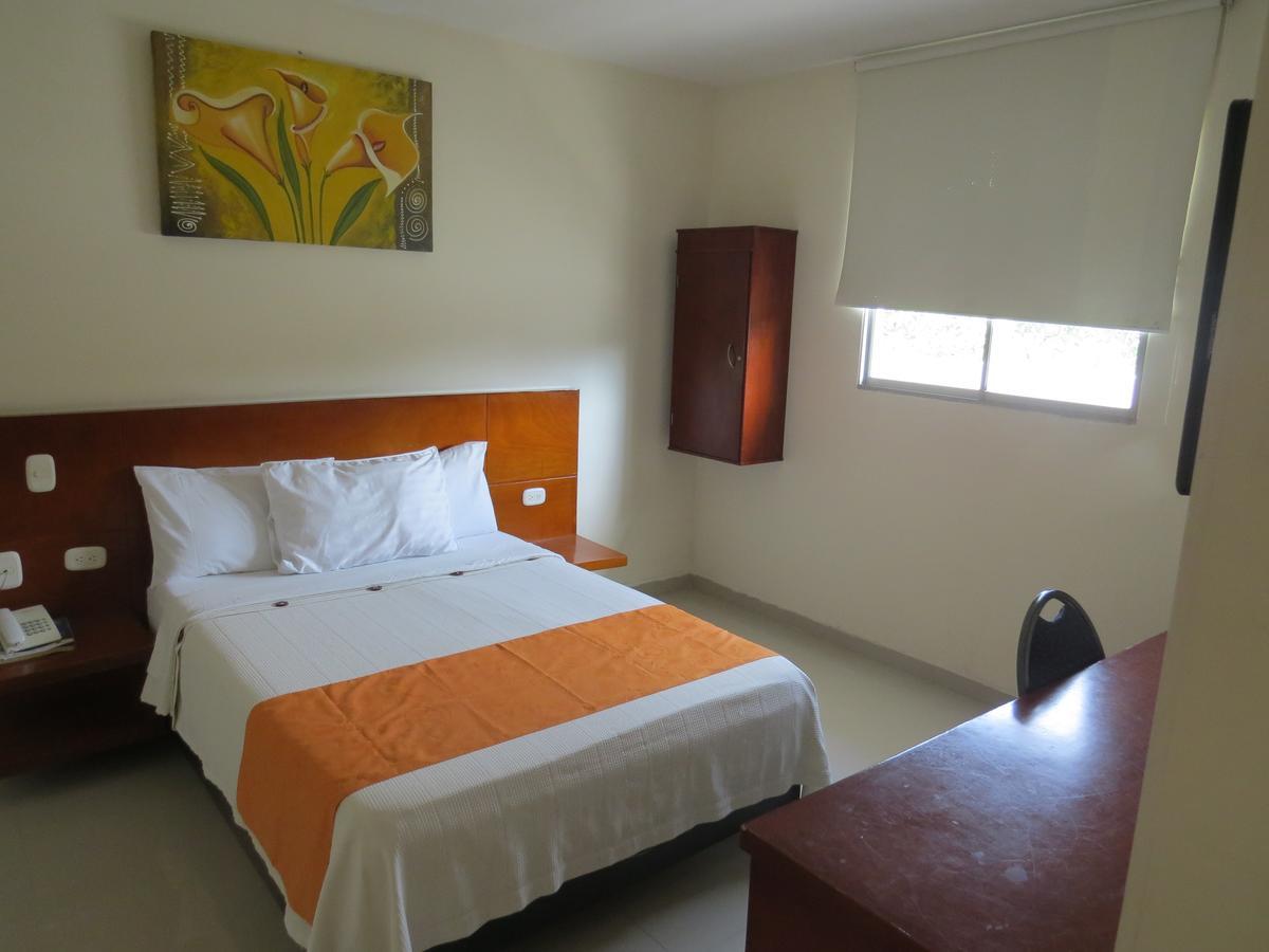 Hotel Rivera Del Mar Баранкила Екстериор снимка